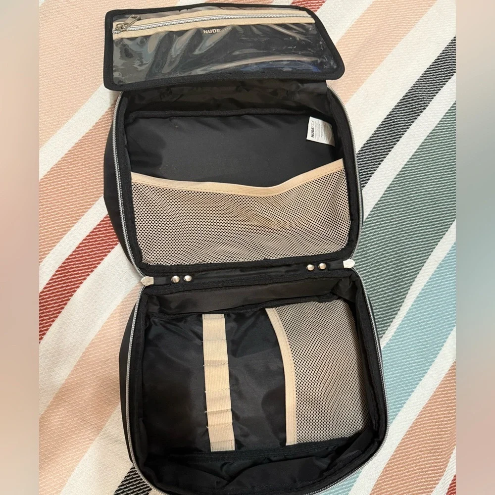 Bundle of 2 Travel Makeup Bags - Victoria’s Secret & Nudestix